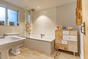 Photo 37- click for photo gallery